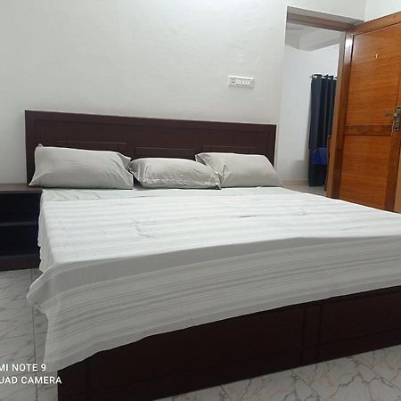 Fab House Apartment Thekkady Exterior photo