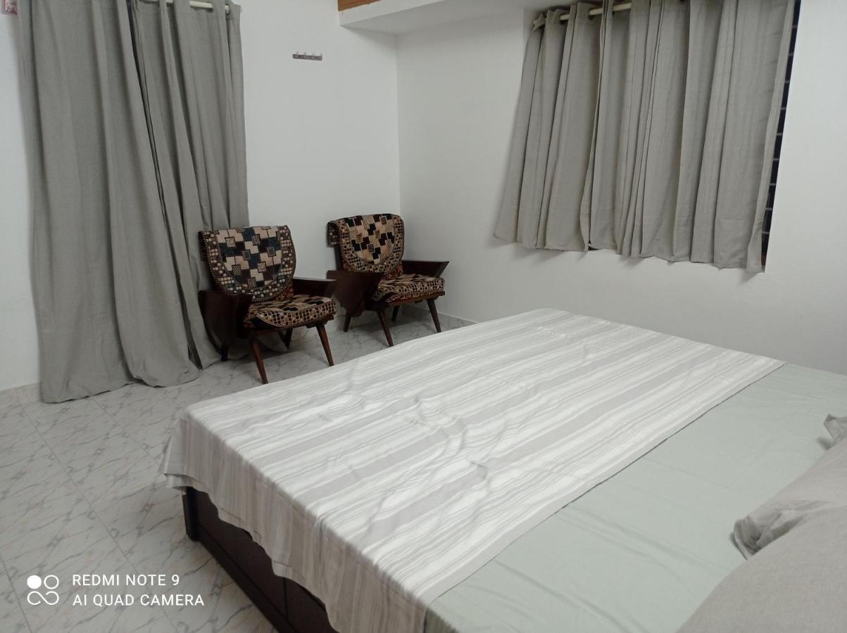 Fab House Apartment Thekkady Exterior photo